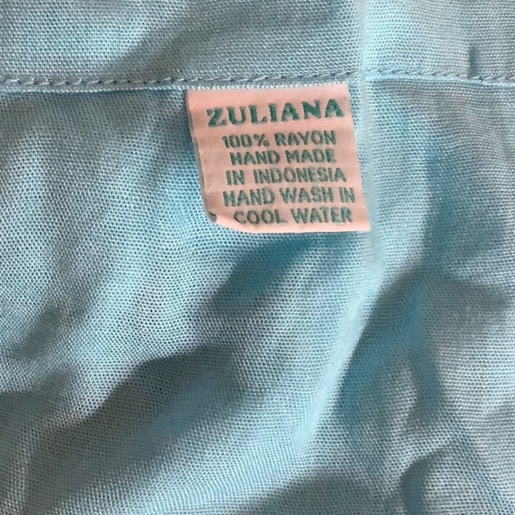 Zuliana Size Small 100% Rayon Sarong with Fringes. Made in USA. - Picture 4 of 4